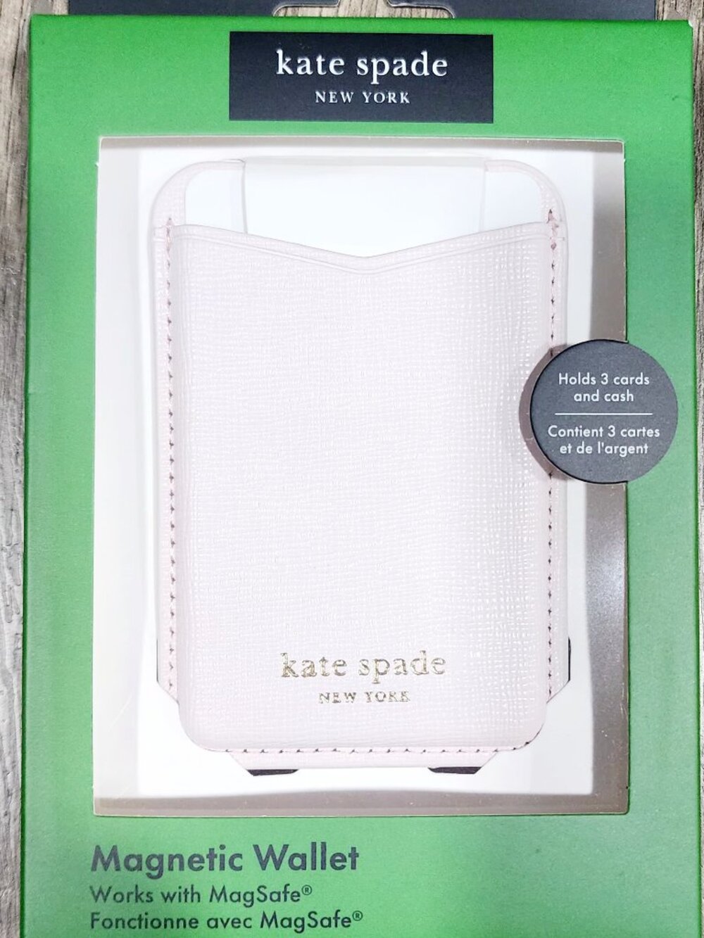 Kate Spade magnetic wallet